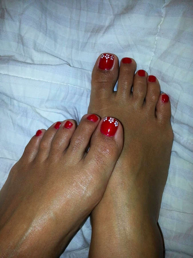 celebrity feet pictures from Jessica Bangkok Feet (19 photos) .