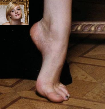 Romola Garai Feet