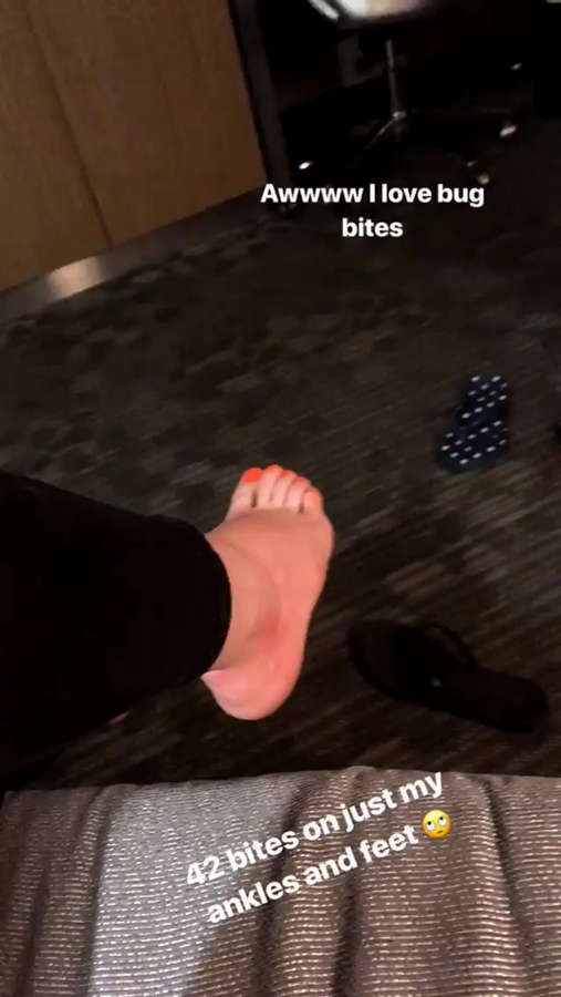Sydney Sierota Feet