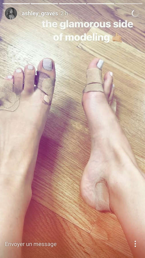 Ashley Graves Feet