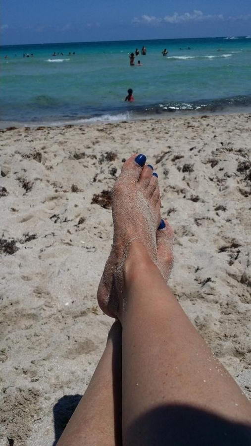 Claudia Trejos Feet