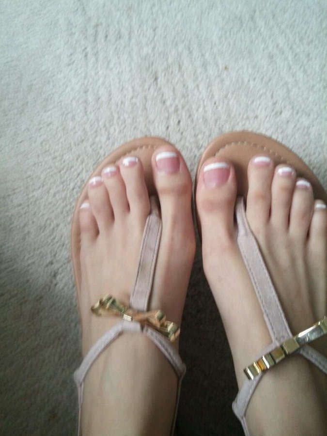 Jessi Grey Feet