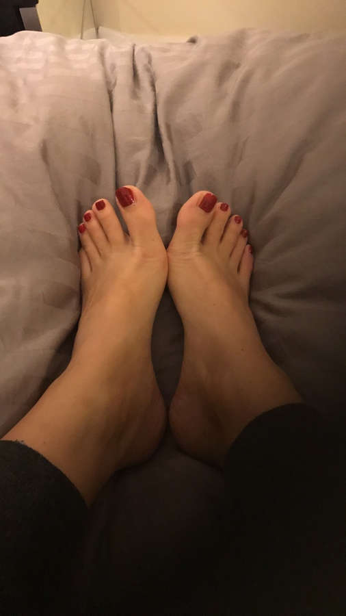 Lori Buckby Feet