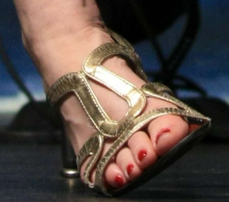 Jenette Goldstein Feet