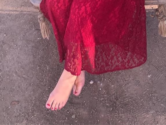 Katia Follesa Feet
