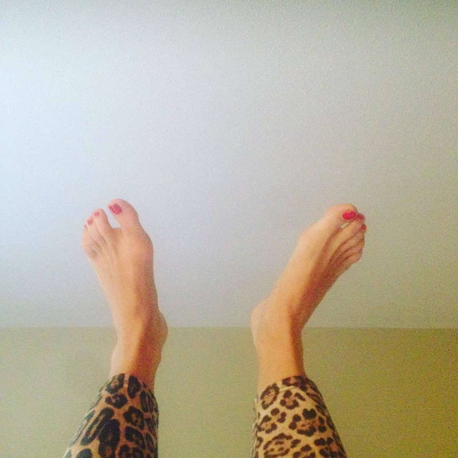 Pollyanna McIntosh Feet