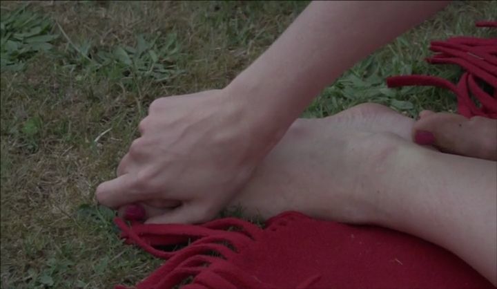 Jessica Ellerby Feet