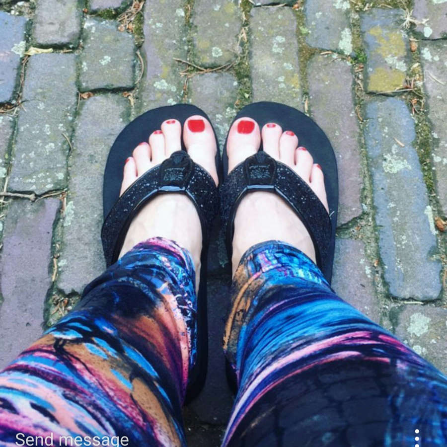 Anneke Van Giersbergen Feet