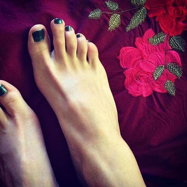 Paola Minaccioni Feet