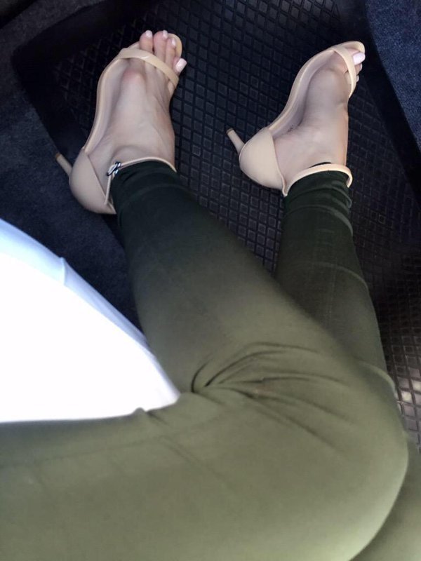 Kurea Hasumi Feet