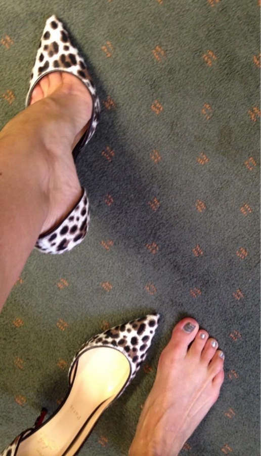 Gretchen Carlson Feet