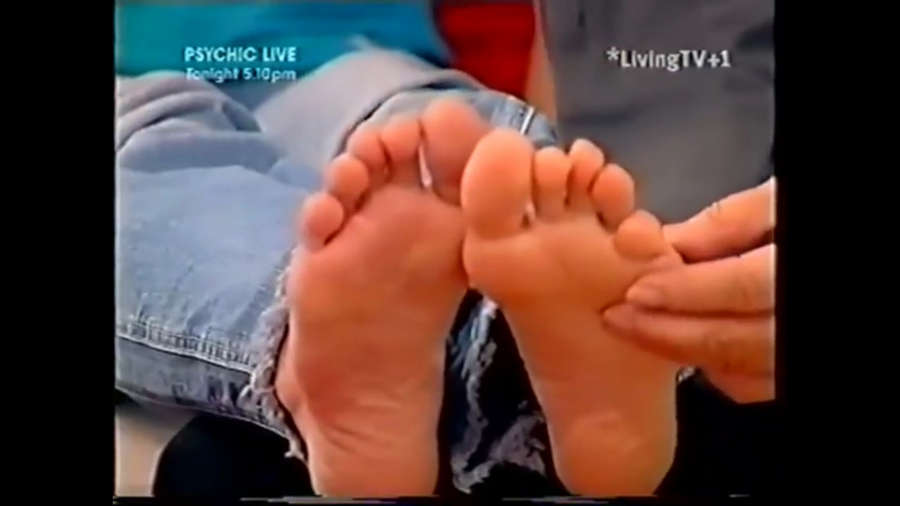 Melinda Messenger Feet