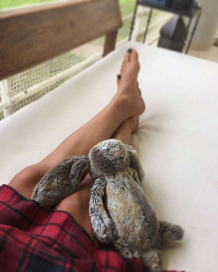 Marianta Pieridi Feet