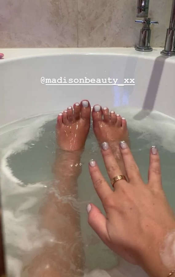 Courtney Green Feet
