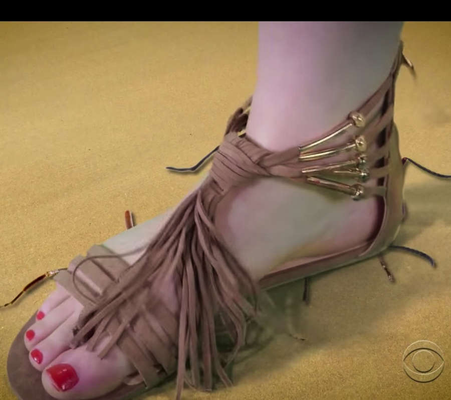 Ellie Kemper Feet