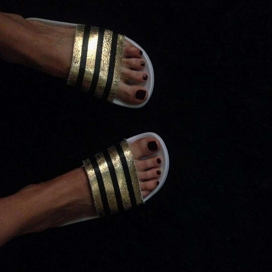 Susanna Giaroli Feet