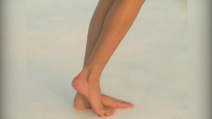 Niki Taylor Feet