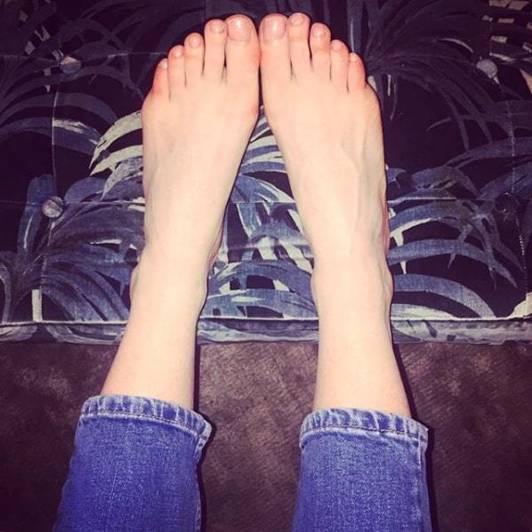 Angela Scanlon Feet