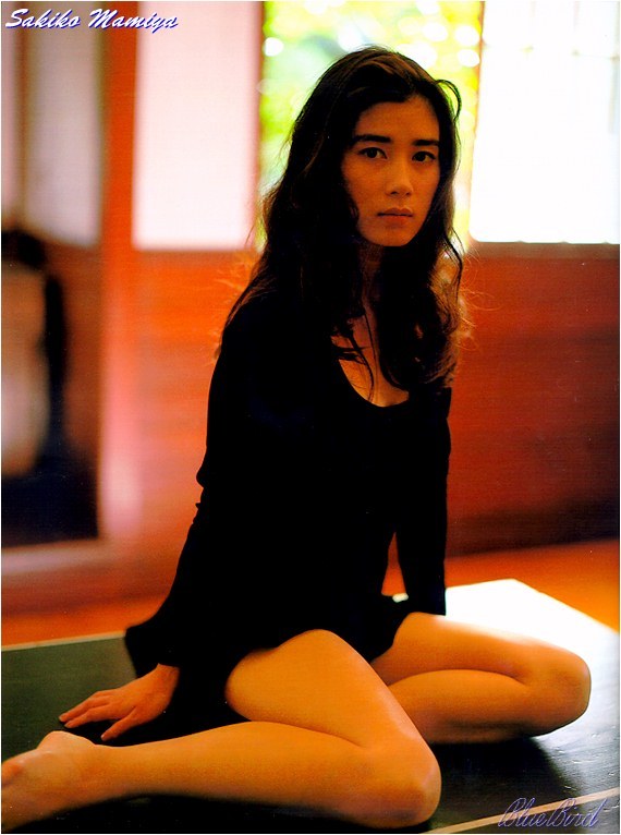 Sakiko Mamiya Feet