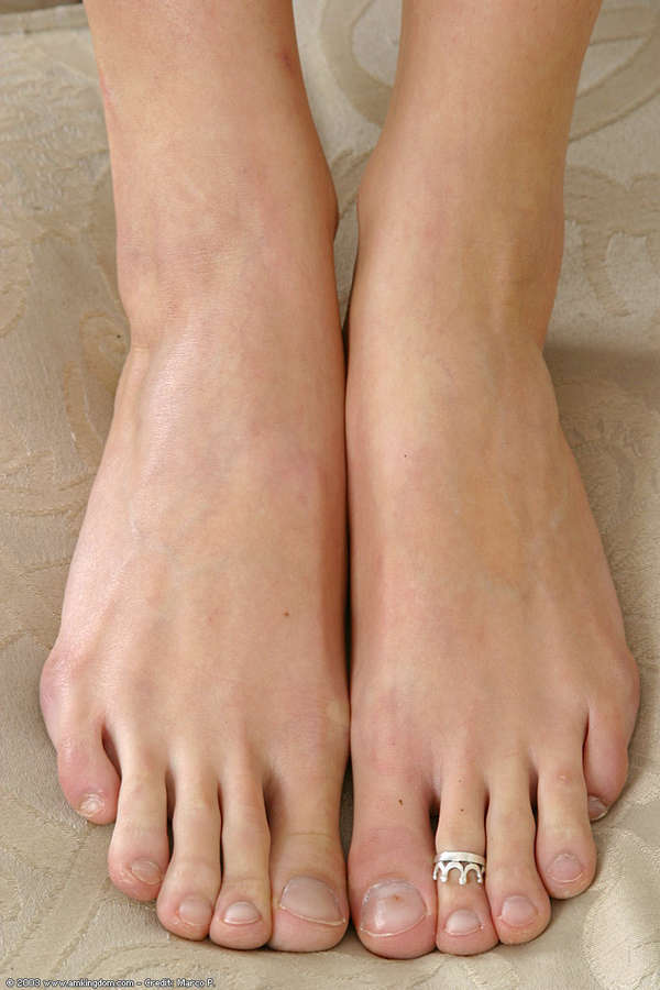 Lauren Phoenix Feet