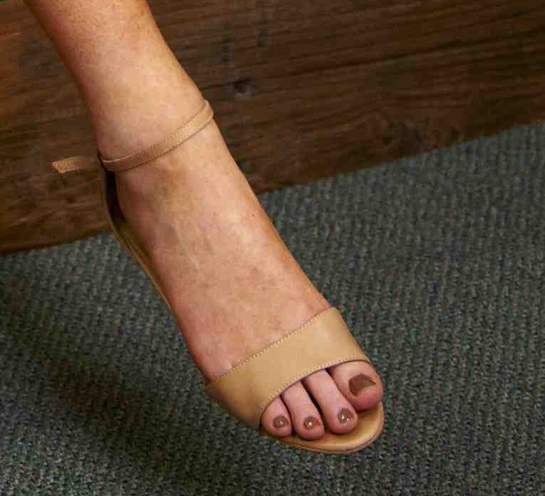 Giaan Rooney Feet