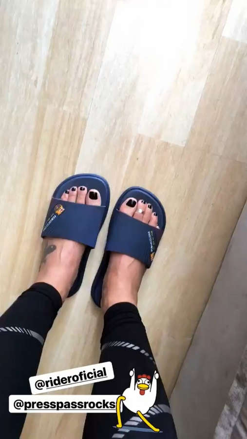 Dani Bolina Feet