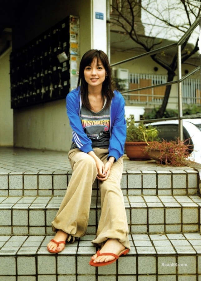 Ryoko Kuninaka Feet