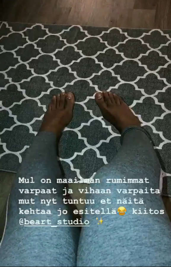 Jasmin Voutilainen Feet