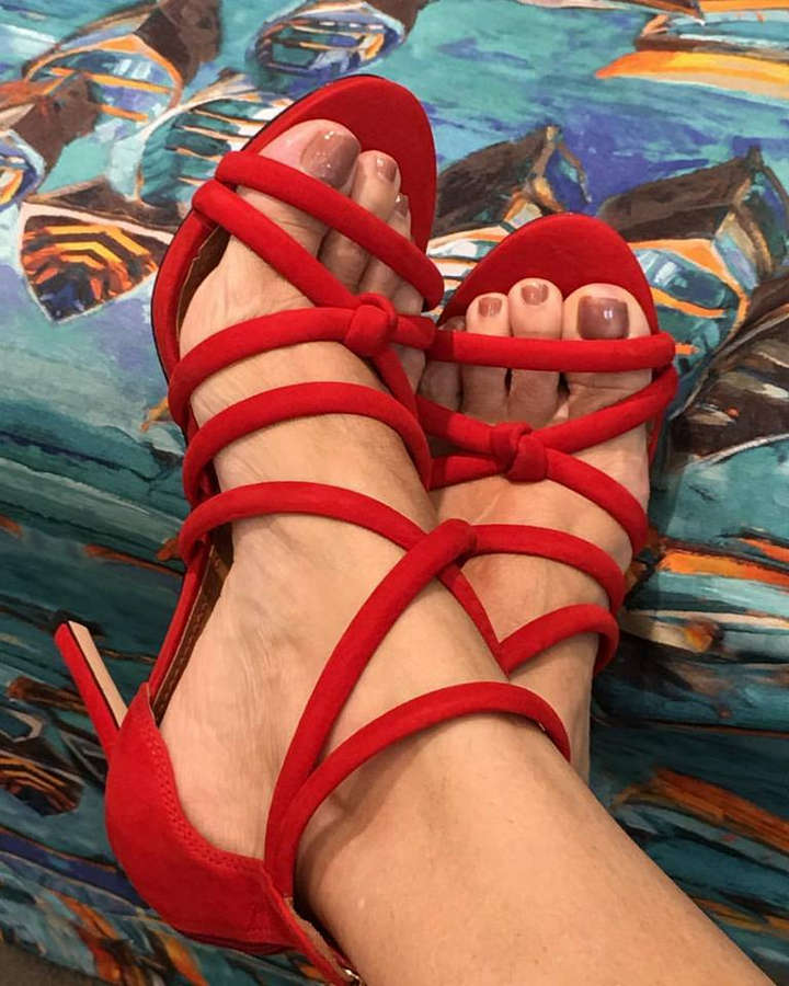 Erika Feet