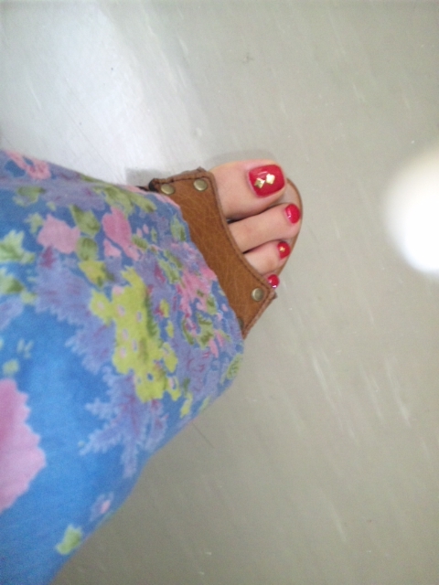 Tomomi Itano Feet