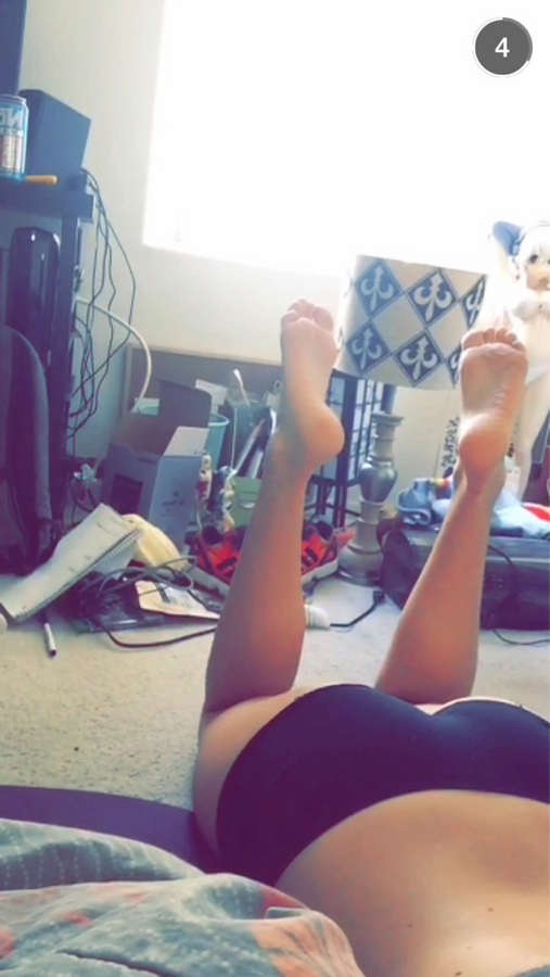 Jessica Nigri Feet