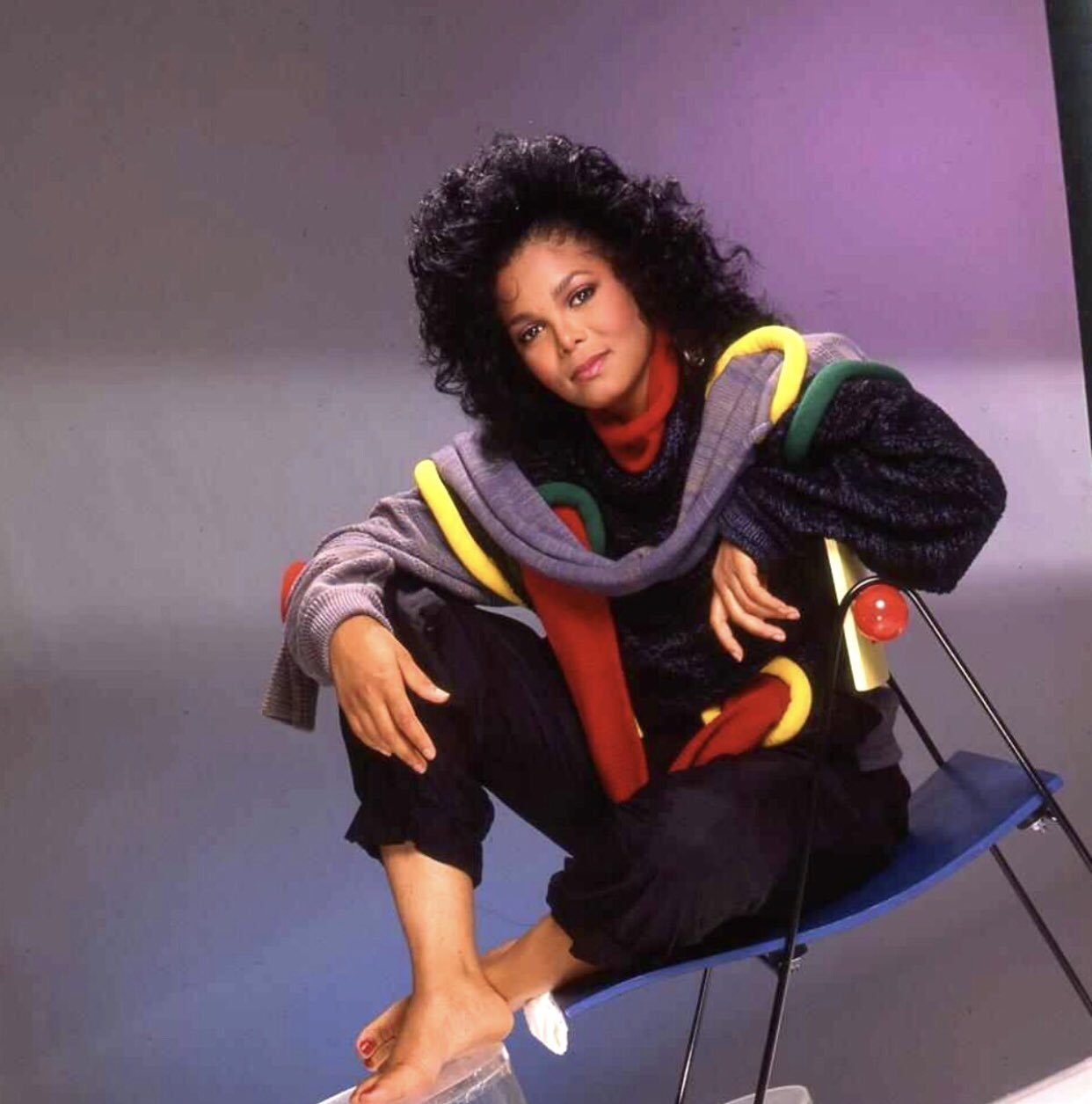 celebrity feet pictures from Janet Jackson Feet (1 image) .