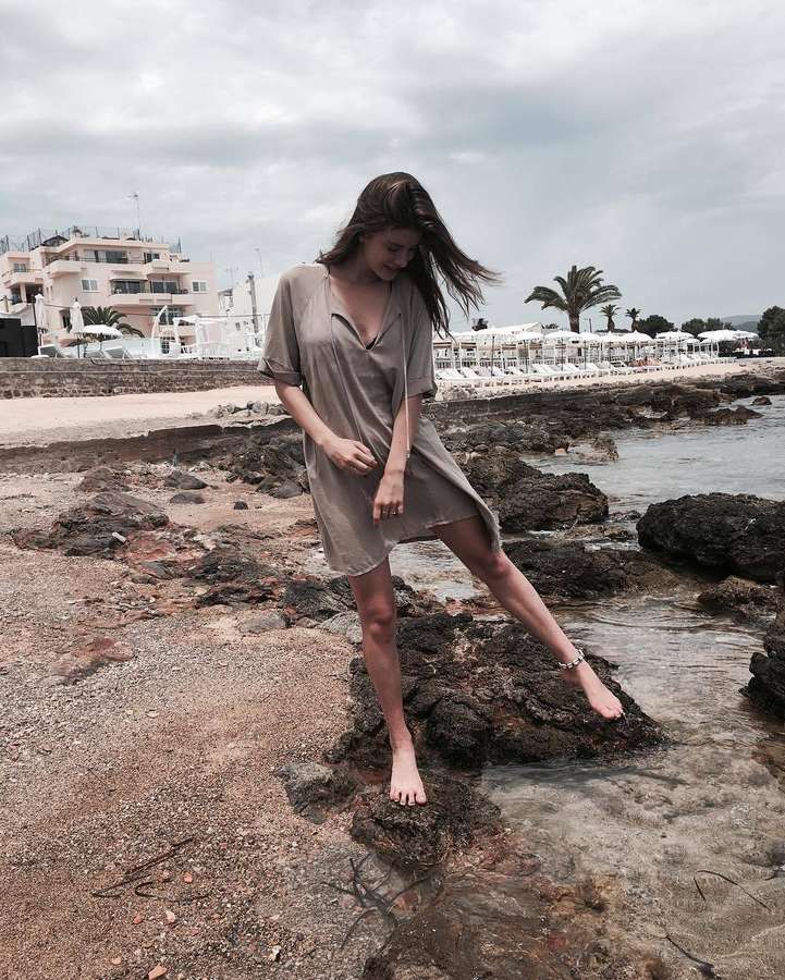 Lara Leijs Feet