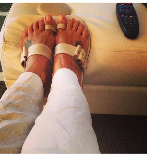 Andrea De Nobrega Feet