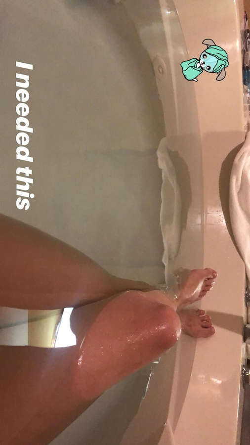 Kristen Scott Feet