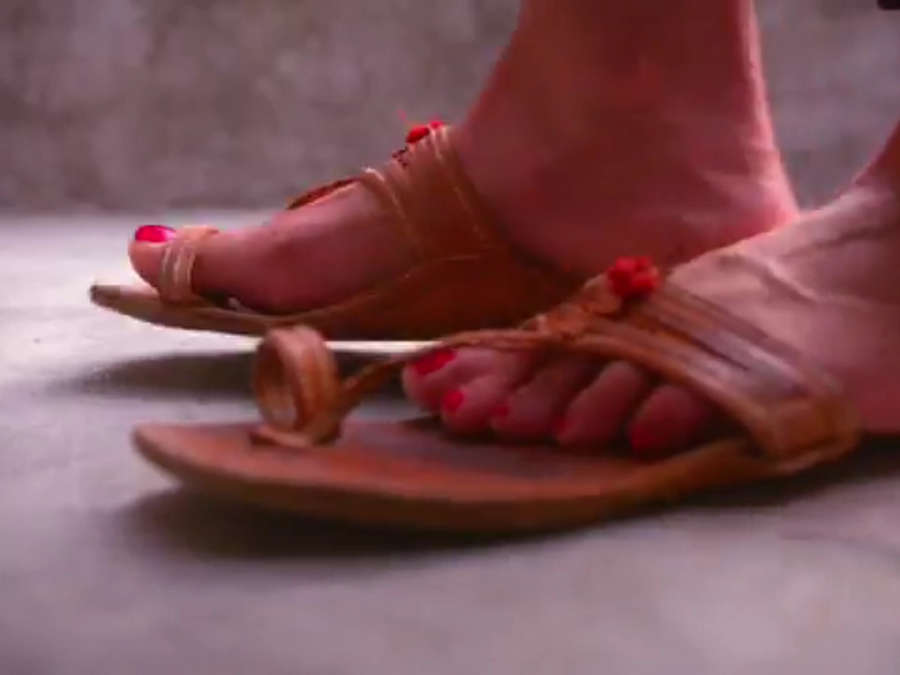 Anita Rani Feet