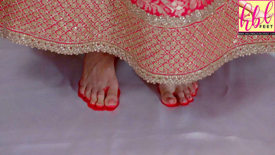 Karisma Tanha Feet