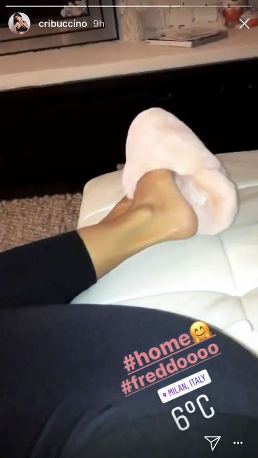 Cristina Buccino Feet