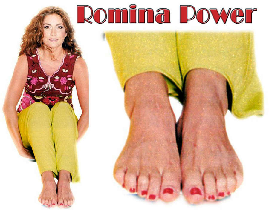 Romina Power Feet