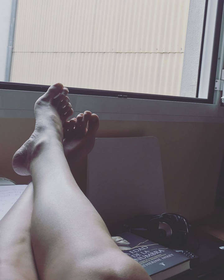 Marta Flich Feet