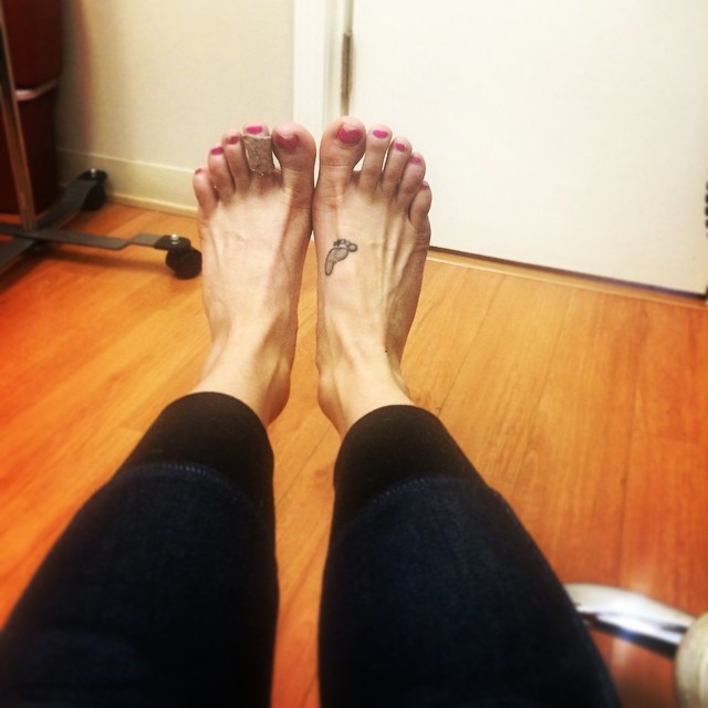 Stephanie Simbari Feet