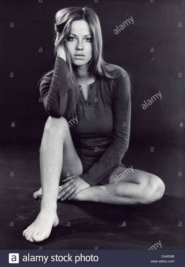 Marlene Appelt Feet (17 photos) - celebrity-feet.com