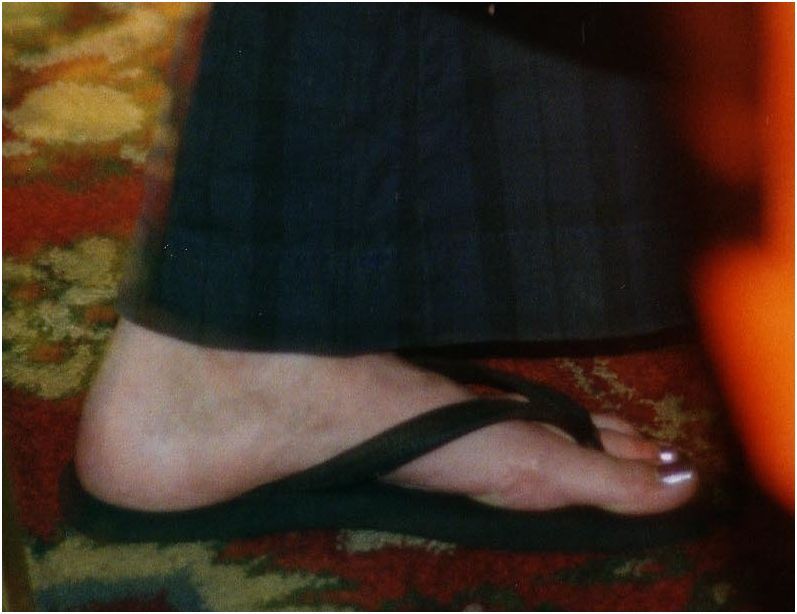Angela Bettis Feet