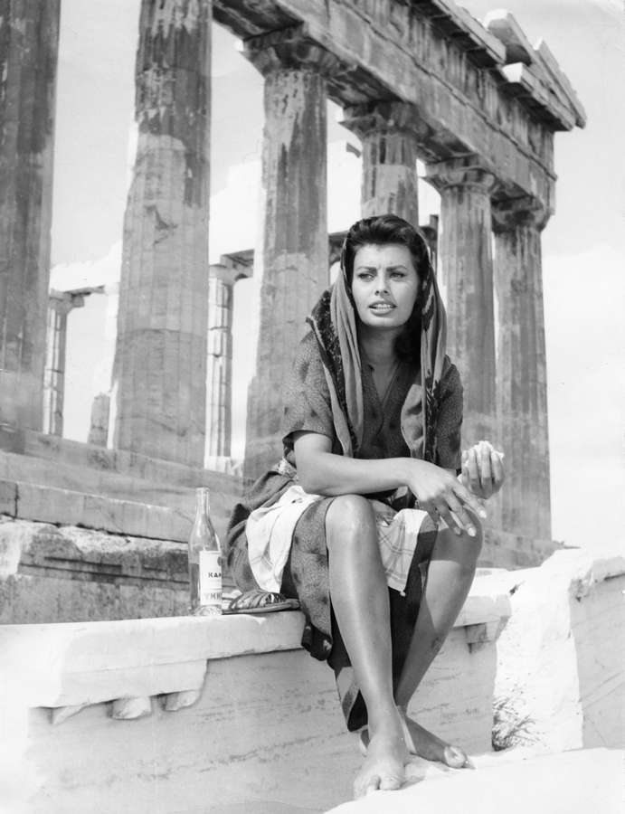 Sophia Loren Feet