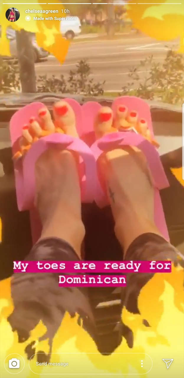 Chelsea Green Feet