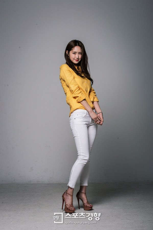 Joo Yeon Jung Feet