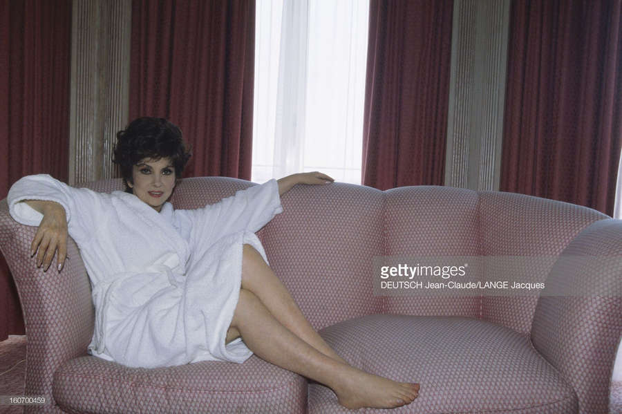 Gina Lollobrigida Feet