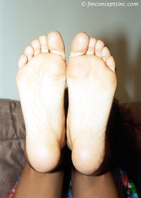 Nikki Nova Feet