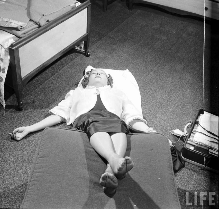 Gloria Swanson Feet
