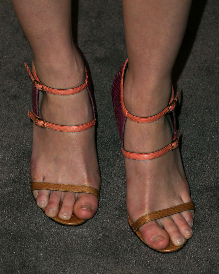 Lydia Hearst Feet